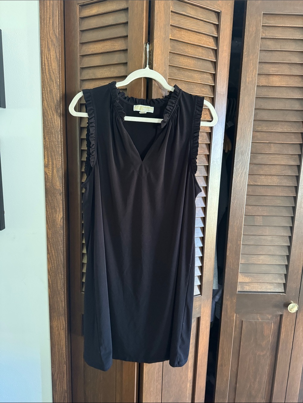 Michael Kors Black Sleeveless V-Neck Ruffle-Trim Dress